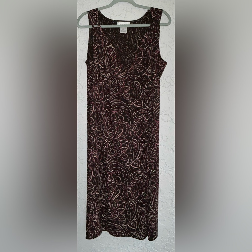 Nine West Women's Midi Brown, Cream and Pink Paisley Dress